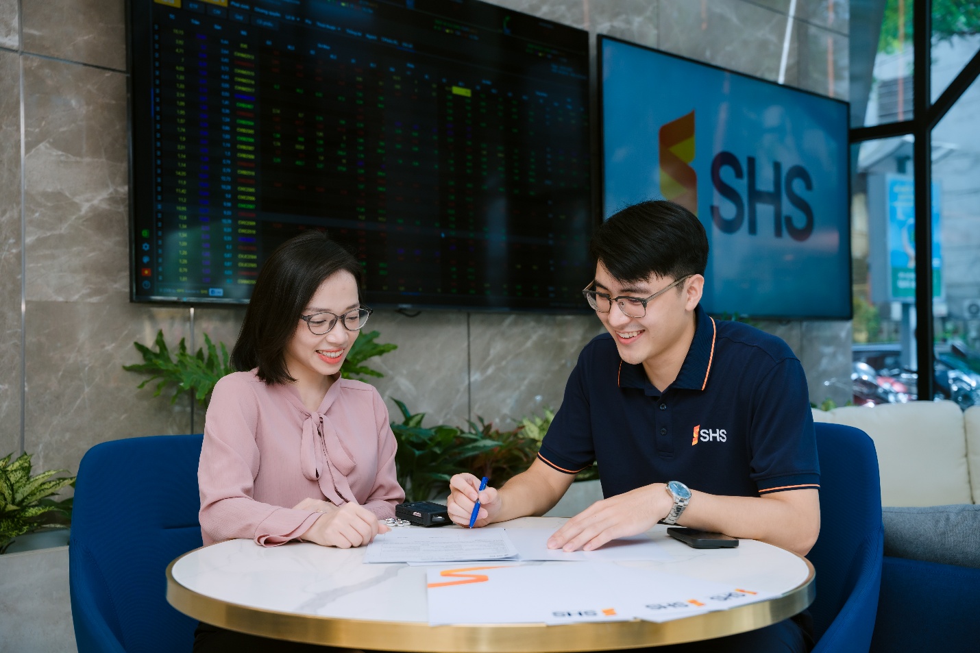 SHS khai trương trụ sở chính mới, mở rộng mạng lưới và quy mô hoạt động toàn quốc- Ảnh 3. SHS khai trương trụ sở chính mới, mở rộng mạng lưới và quy mô hoạt động toàn quốc- Ảnh 3.