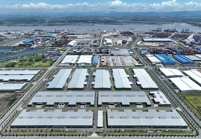 KCN Nam Đình Vũ: Lợi thế từ khu thương mại tự do, thu hút đầu tư chất lượng cao- Ảnh 2. KCN Nam Đình Vũ: Lợi thế từ khu thương mại tự do, thu hút đầu tư chất lượng cao- Ảnh 2.
