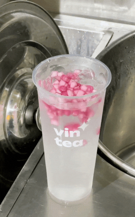 Từ quán nhỏ đến thương hiệu “gây sốt”: Vin Tea tăng gần 50% doanh thu nhờ nền tảng số - Ảnh 2. Từ quán nhỏ đến thương hiệu “gây sốt”: Vin Tea tăng gần 50% doanh thu nhờ nền tảng số - Ảnh 2.
