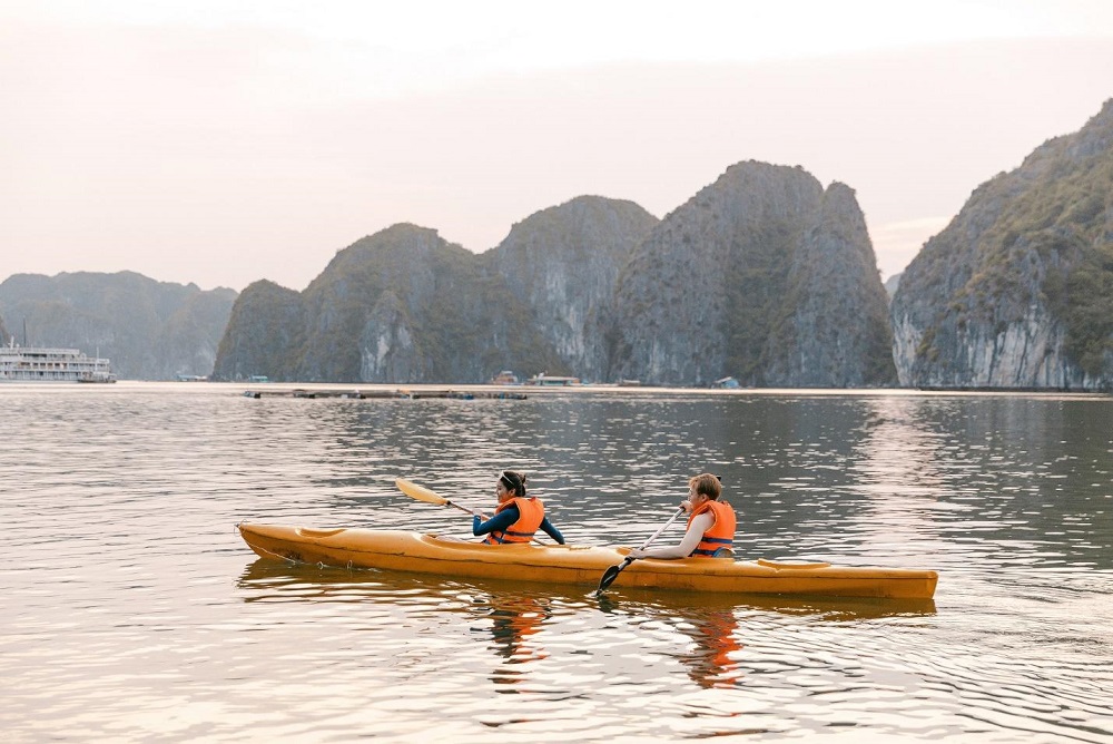 Di sản kép Hạ Long – Cát Bà: Cơ hội vàng cho du lịch xanh và đầu tư bền vững- Ảnh 2. Di sản kép Hạ Long – Cát Bà: Cơ hội vàng cho du lịch xanh và đầu tư bền vững- Ảnh 2.