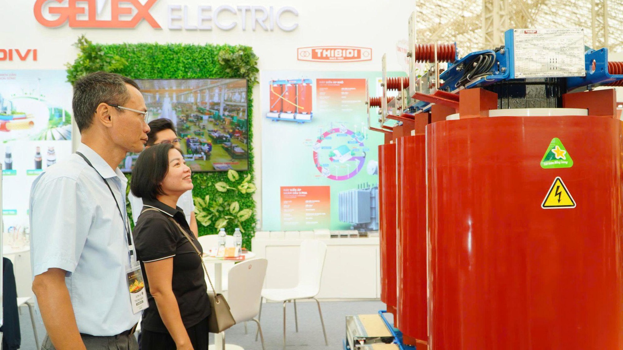 THIBIDI giới thiệu máy biến áp khô công nghệ cao tại Hội chợ Mùa Thu 2025- Ảnh 2. THIBIDI giới thiệu máy biến áp khô công nghệ cao tại Hội chợ Mùa Thu 2025- Ảnh 2.