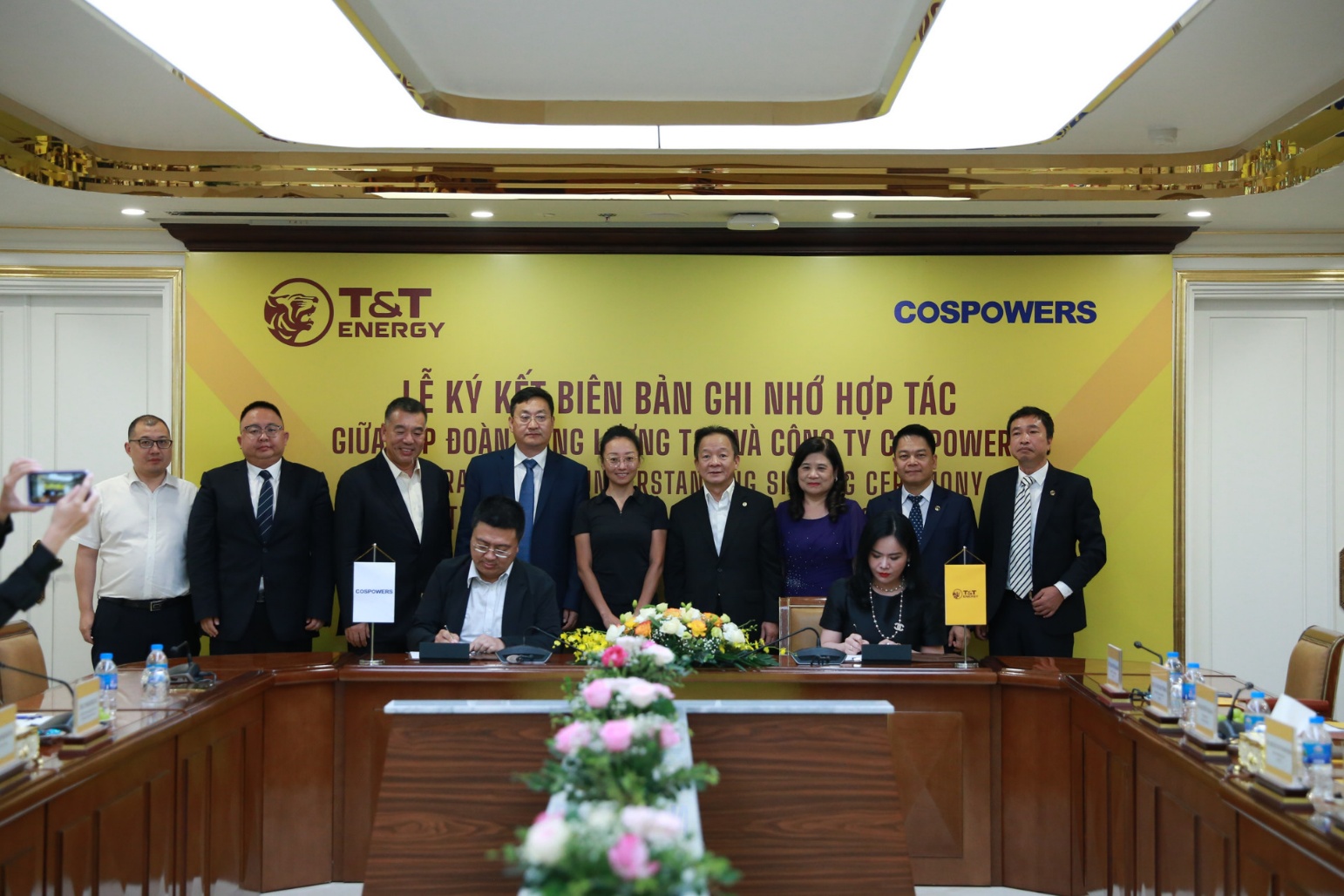 T&T Energy của “Bầu Hiển” được vinh danh Thương hiệu mạnh tăng trưởng xanh 2025- Ảnh 3.