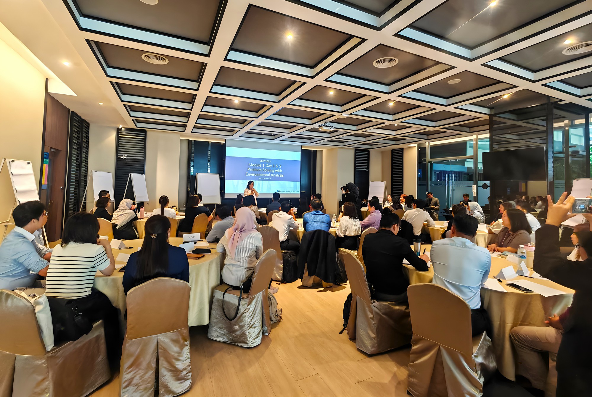 Trải nghiệm – Học hỏi – Thăng tiến: Cơ hội phát triển toàn diện tại AEON Việt Nam- Ảnh 2. Trải nghiệm – Học hỏi – Thăng tiến: Cơ hội phát triển toàn diện tại AEON Việt Nam- Ảnh 2.