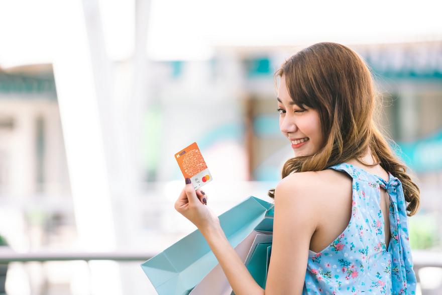 SHB đồng hành cùng Ngày thẻ Việt Nam 2025, thúc đẩy thanh toán không tiền mặt - Ảnh 1.