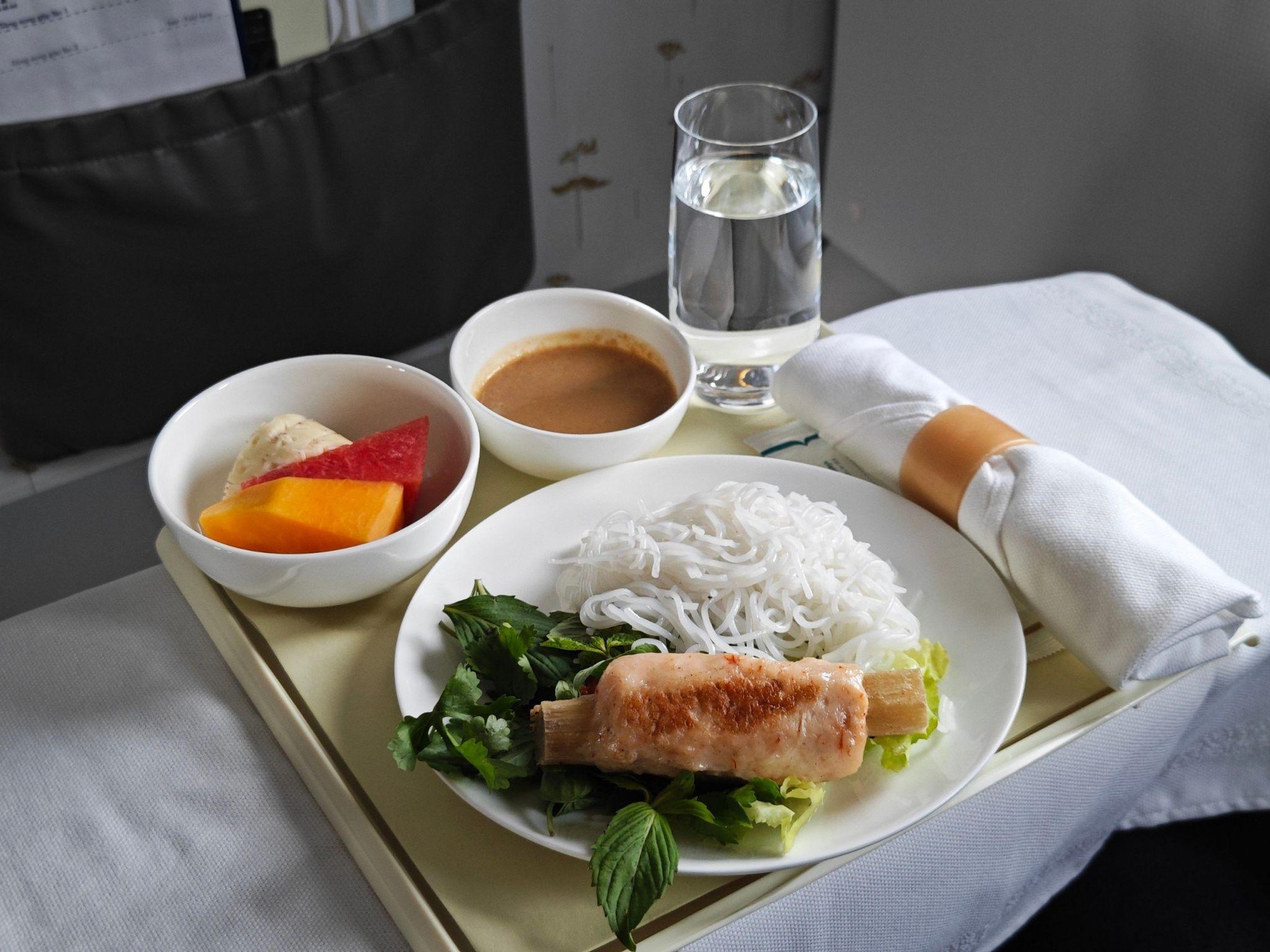 Pacific Airlines triển khai dịch vụ trọn gói trên các đường bay nội địa - Ảnh 1.