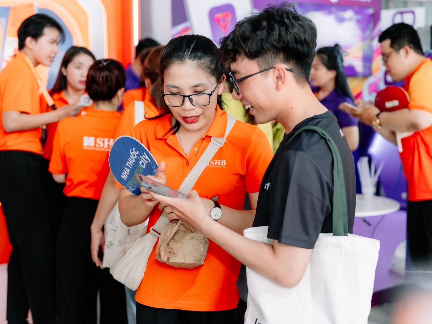 SHB đồng hành cùng Ngày thẻ Việt Nam 2025, thúc đẩy thanh toán không tiền mặt - Ảnh 2.