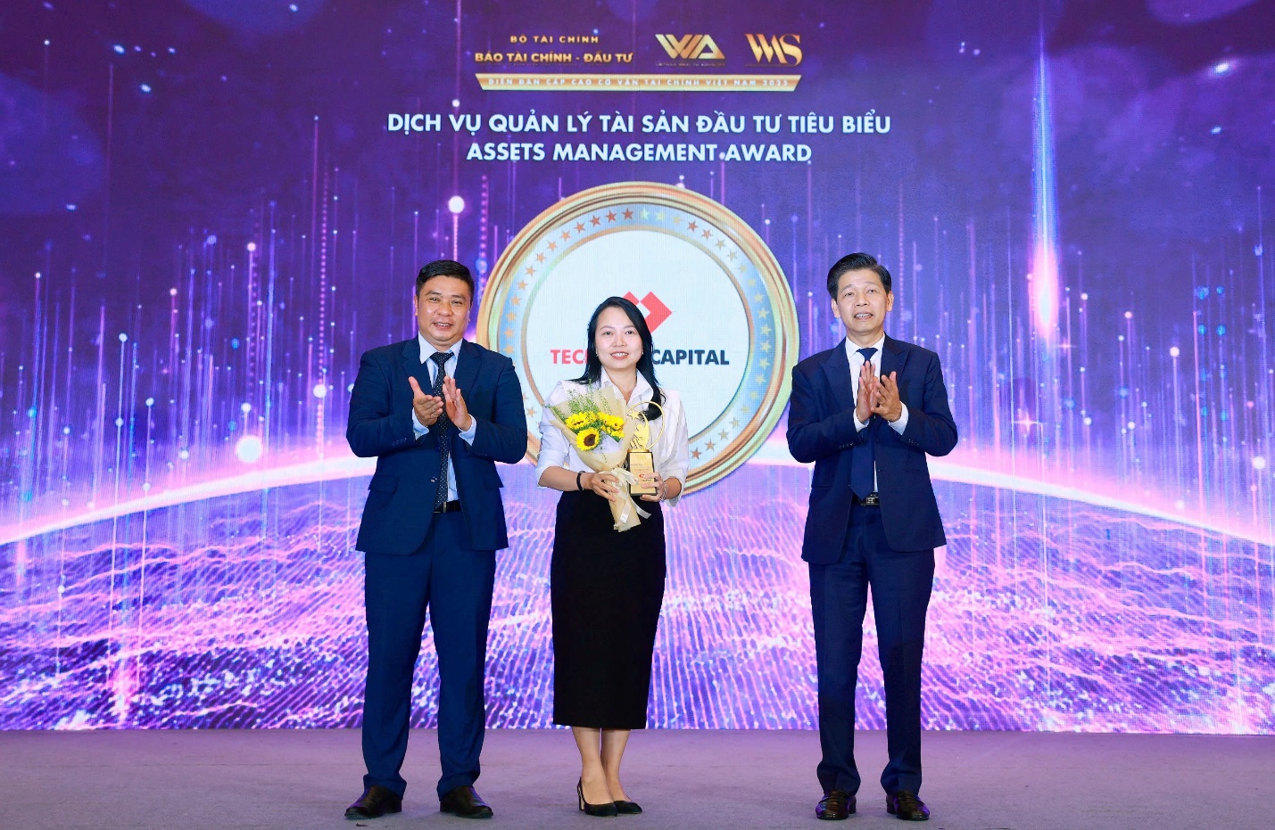 Quỹ chuyên ngành lên ngôi, nhà đầu tư được hưởng lợi- Ảnh 4.