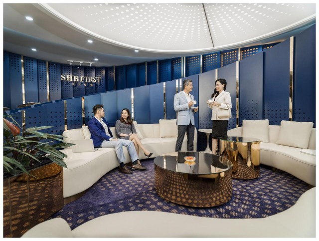 Ngân hàng hạnh phúc và những giá trị cảm xúc trao tới khách hàng- Ảnh 3.