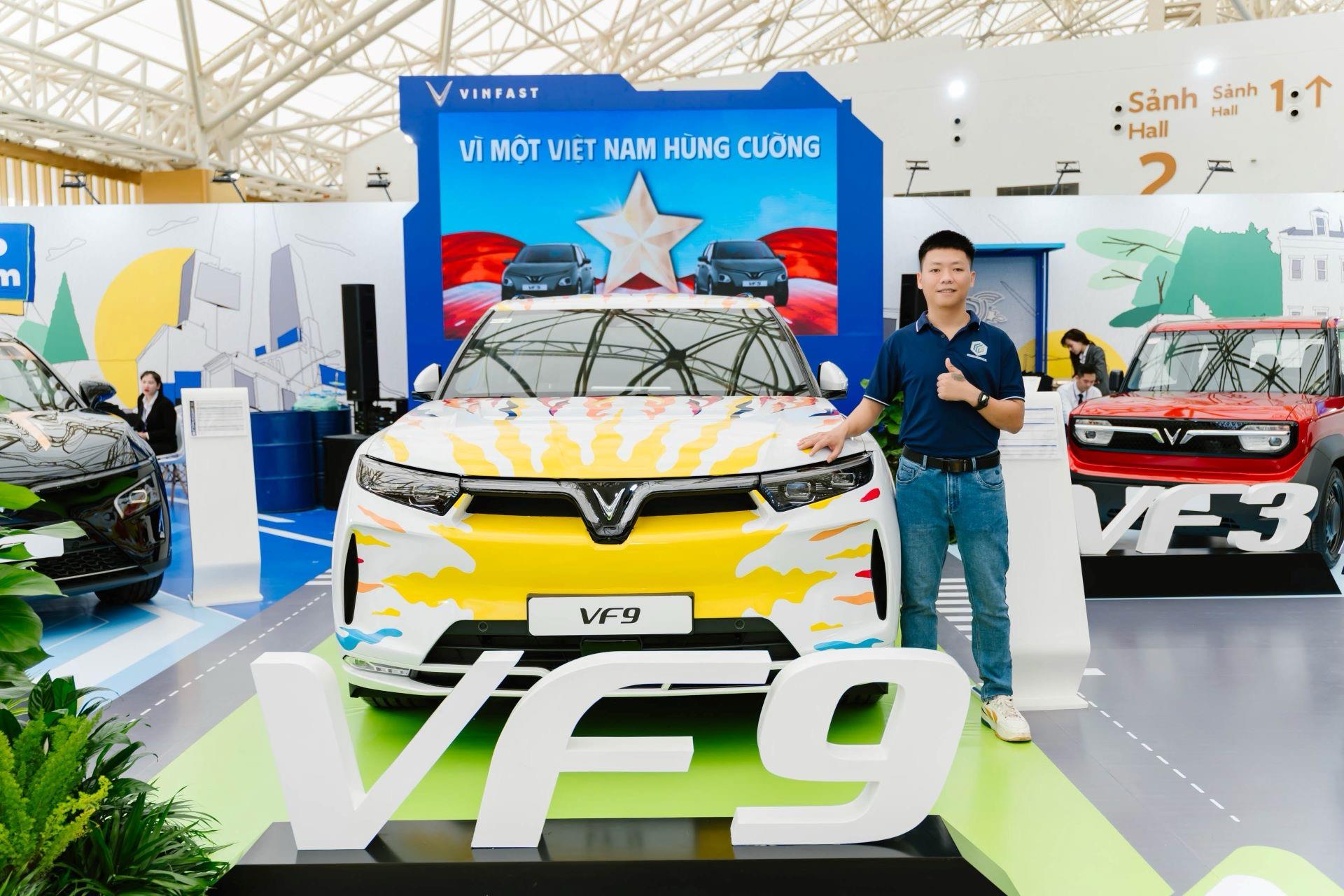 Có gì hấp dẫn tại gian hàng VinFast ở Tuần lễ Công nghiệp và Công nghệ Việt Nam 2025?- Ảnh 2. Có gì hấp dẫn tại gian hàng VinFast ở Tuần lễ Công nghiệp và Công nghệ Việt Nam 2025?- Ảnh 2.