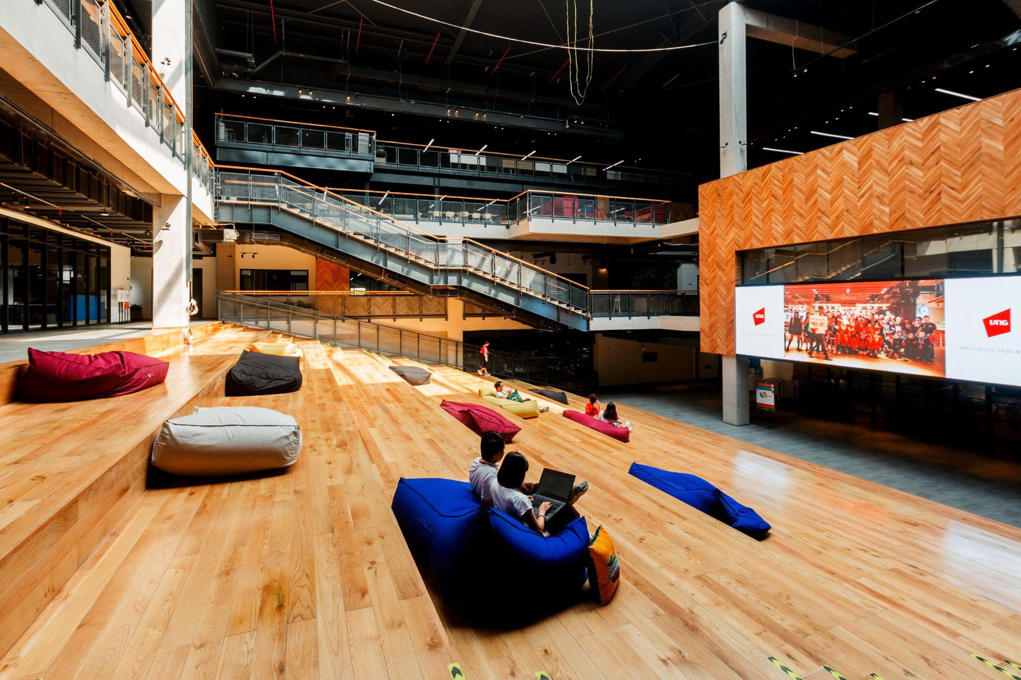 Chiến lược “làm nhân sự” kiểu VNG: Không chờ thâm niên, trao cơ hội cho người trẻ- Ảnh 2. Chiến lược “làm nhân sự” kiểu VNG: Không chờ thâm niên, trao cơ hội cho người trẻ- Ảnh 2.