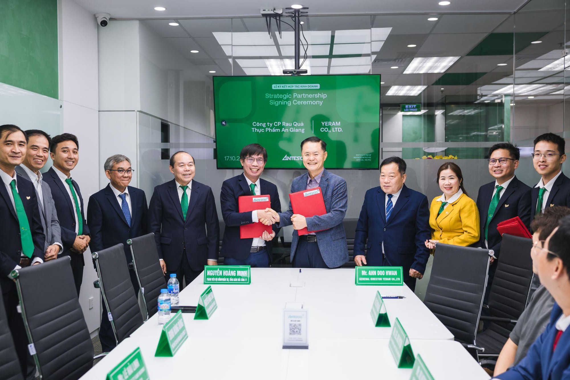 HOSE nhận hồ sơ niêm yết, Antesco tiến gần mục tiêu 300 triệu USD- Ảnh 2. HOSE nhận hồ sơ niêm yết, Antesco tiến gần mục tiêu 300 triệu USD- Ảnh 2.