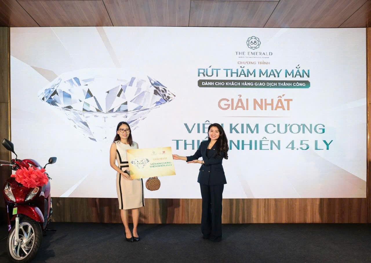 DKRA Realty đưa The Emerald 68 về đích với hơn 95% giỏ hàng có chủ- Ảnh 2. DKRA Realty đưa The Emerald 68 về đích với hơn 95% giỏ hàng có chủ- Ảnh 2.