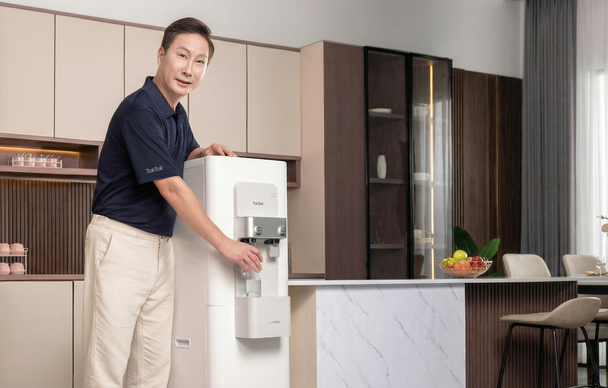 TokTok bắt tay HLV Kim Sang Sik: Nâng tầm trải nghiệm thiết bị gia dụng chuẩn Hàn- Ảnh 2. TokTok bắt tay HLV Kim Sang Sik: Nâng tầm trải nghiệm thiết bị gia dụng chuẩn Hàn- Ảnh 2.