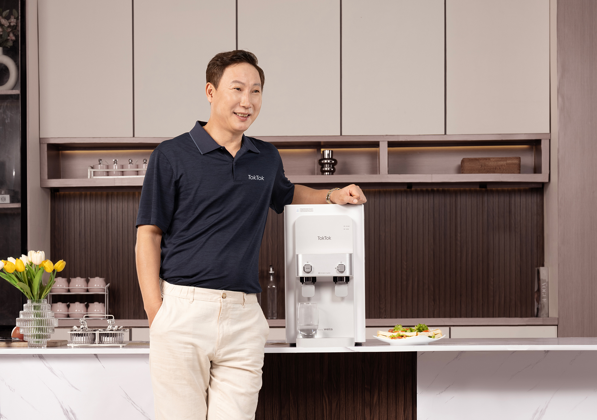 TokTok bắt tay HLV Kim Sang Sik: Nâng tầm trải nghiệm thiết bị gia dụng chuẩn Hàn- Ảnh 4. TokTok bắt tay HLV Kim Sang Sik: Nâng tầm trải nghiệm thiết bị gia dụng chuẩn Hàn- Ảnh 4.