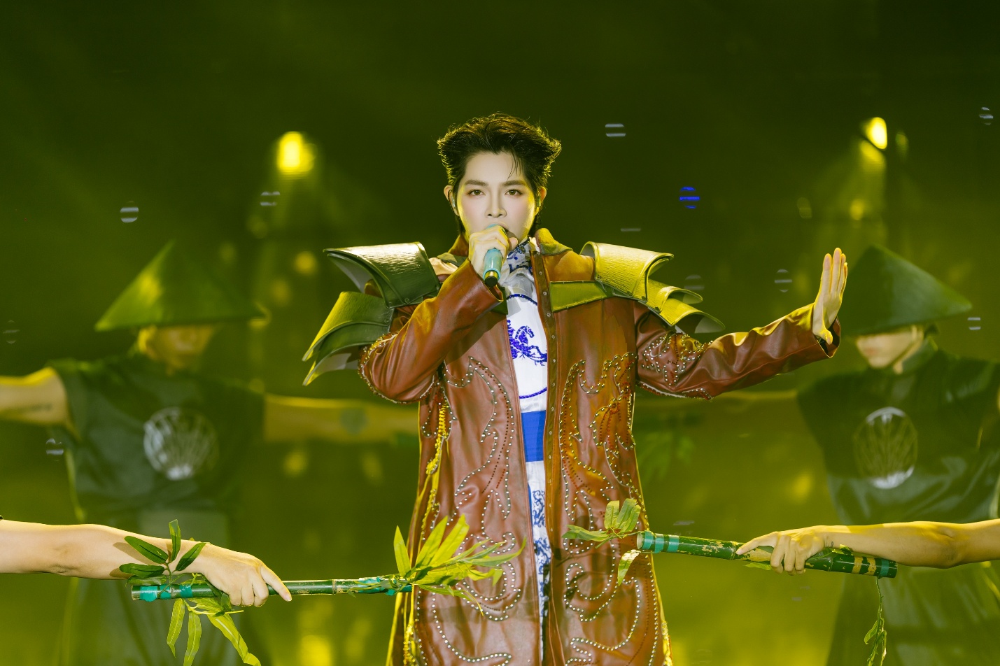 SILKROAD lan tỏa giao lưu văn hóa qua hòa nhạc ASEAN – Hàn Quốc 2025- Ảnh 2. SILKROAD lan tỏa giao lưu văn hóa qua hòa nhạc ASEAN – Hàn Quốc 2025- Ảnh 2.