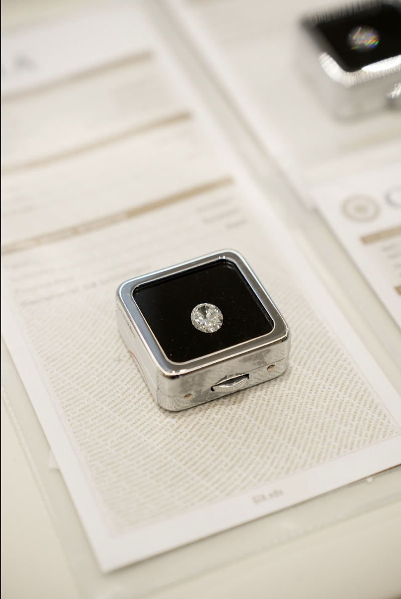 Tierra Diamond áp dụng chính sách “rẻ hơn hoàn tiền”: Bước ngoặt định giá kim cương Việt Nam- Ảnh 2.