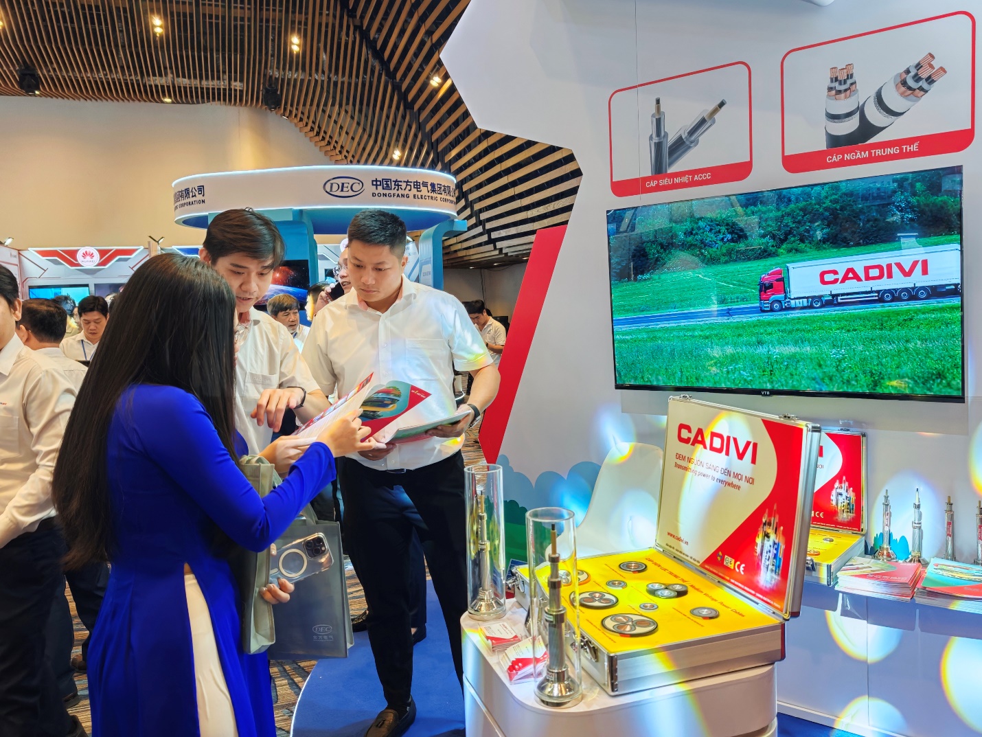 Cáp ngầm trung thế CADIVI gây ấn tượng tại Hội nghị điện lực 2025- Ảnh 1.