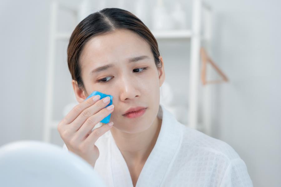 Laser se khít lỗ chân lông: Giải pháp cho làn da mịn màng tức thì- Ảnh 1.