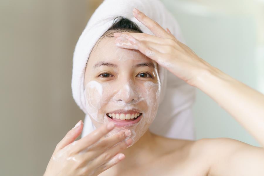 Laser se khít lỗ chân lông: Giải pháp cho làn da mịn màng tức thì- Ảnh 2.