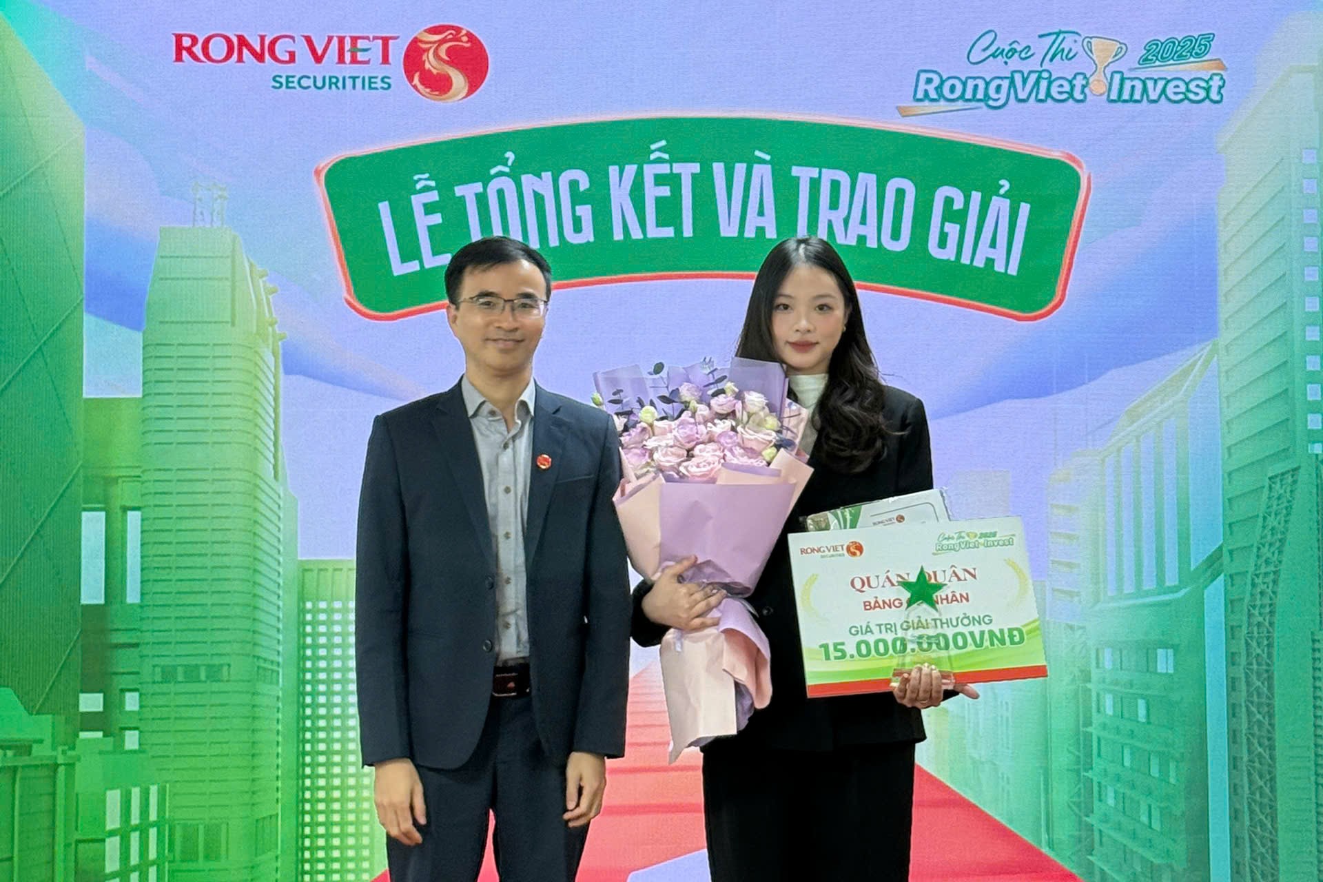 Cuộc thi RongViet Invest 2025 chính thức tìm ra 2 quán quân- Ảnh 1. Cuộc thi RongViet Invest 2025 chính thức tìm ra 2 quán quân- Ảnh 1.