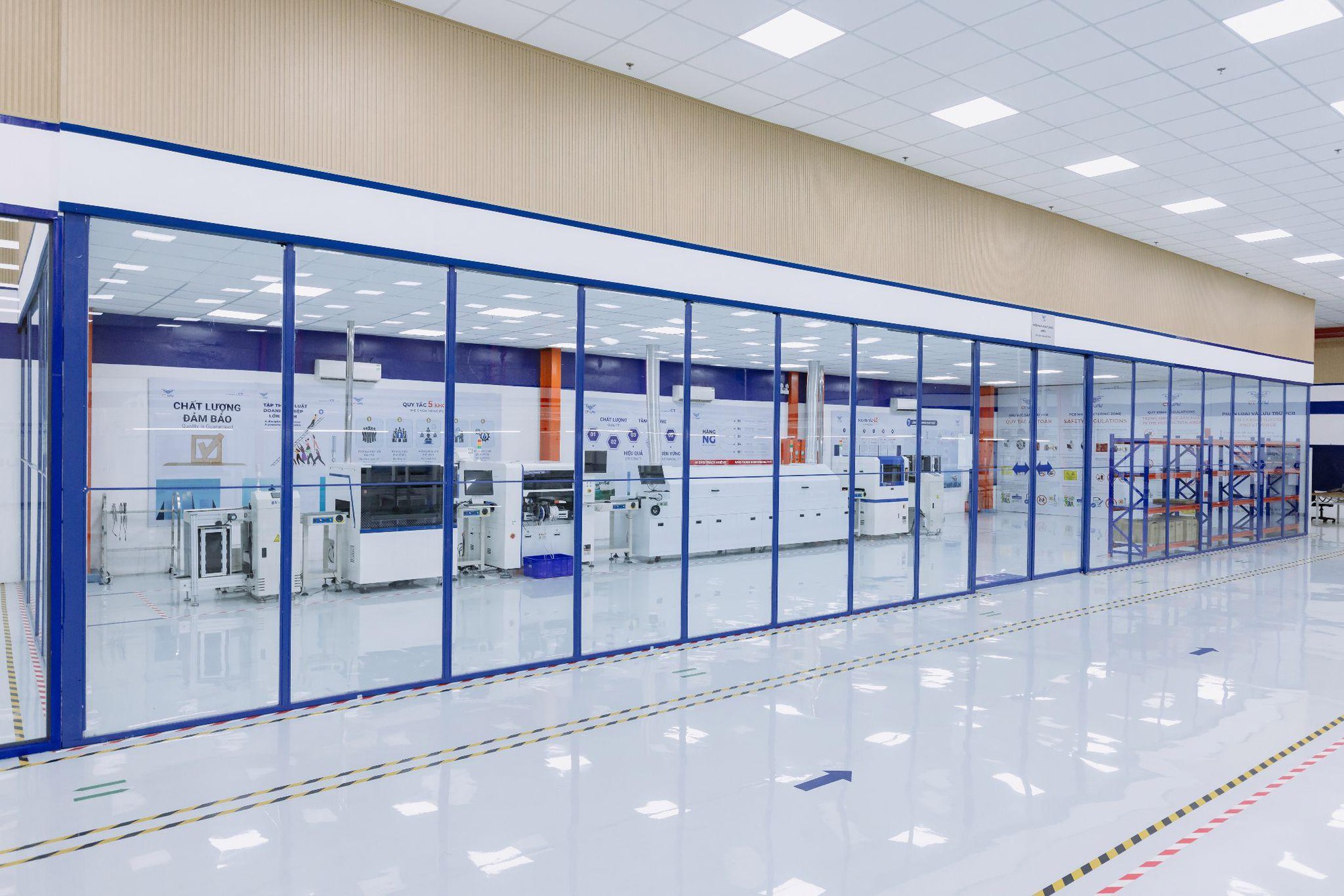 Ai mới thực sự là thống lĩnh nền kinh tế nóng bỏng có tên không gian cận biên?- Ảnh 1. Ai mới thực sự là thống lĩnh nền kinh tế nóng bỏng có tên không gian cận biên?- Ảnh 1.