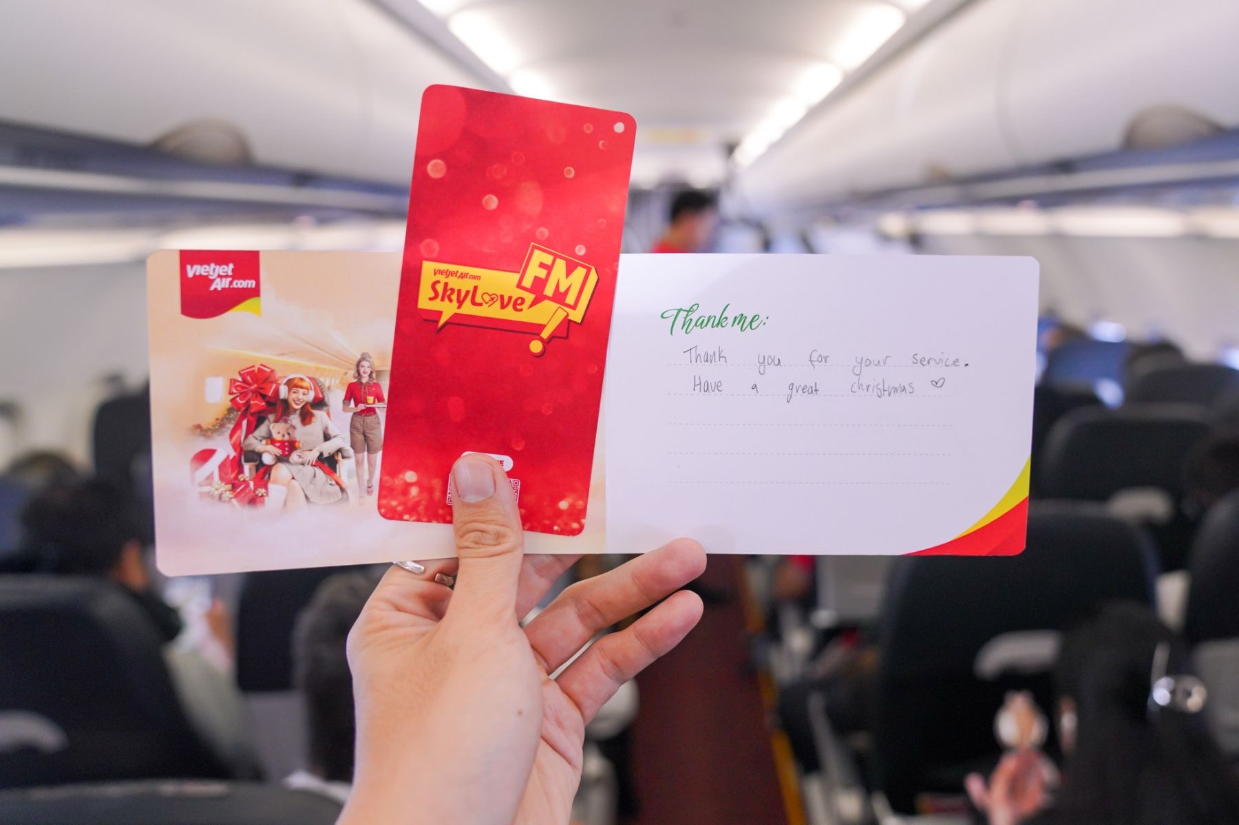 Ngập tràn quà tặng trên những chuyến bay Vietjet mùa lễ hội Giáng sinh 2025- Ảnh 7. Ngập tràn quà tặng trên những chuyến bay Vietjet mùa lễ hội Giáng sinh 2025- Ảnh 7.