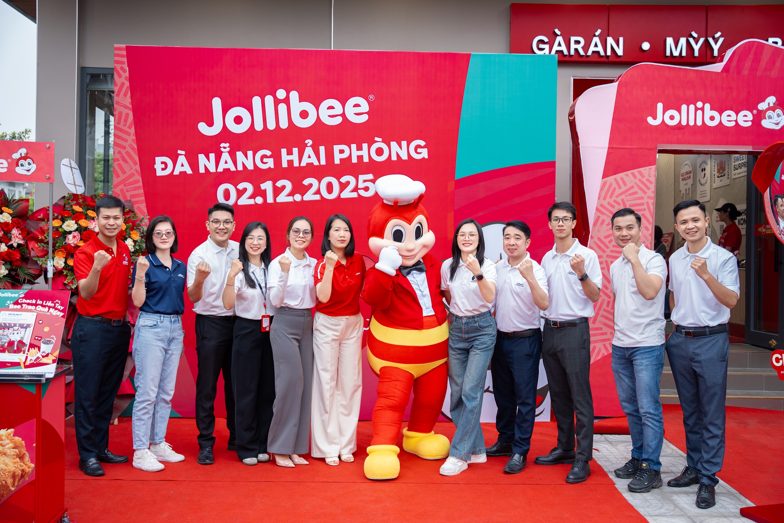 Jollibee kỷ niệm 20 năm tại Việt Nam, tăng tốc mở thêm 15 cửa hàng trong tháng 12- Ảnh 3. Jollibee kỷ niệm 20 năm tại Việt Nam, tăng tốc mở thêm 15 cửa hàng trong tháng 12- Ảnh 3.