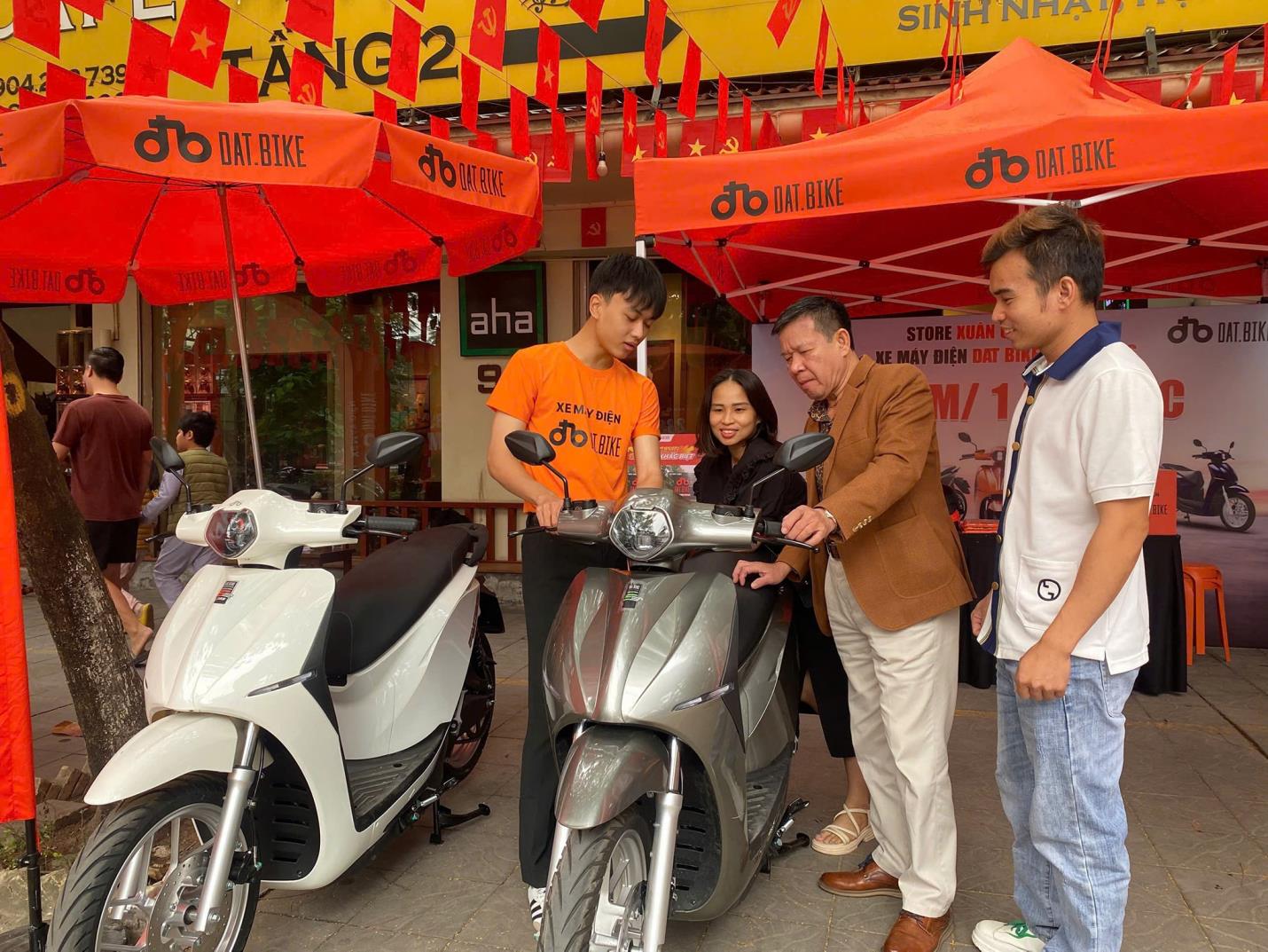 Thị trường xe máy điện 2025: Cuộc đua tăng tốc, thương hiệu nào đang giành lợi thế?- Ảnh 5. Thị trường xe máy điện 2025: Cuộc đua tăng tốc, thương hiệu nào đang giành lợi thế?- Ảnh 5.