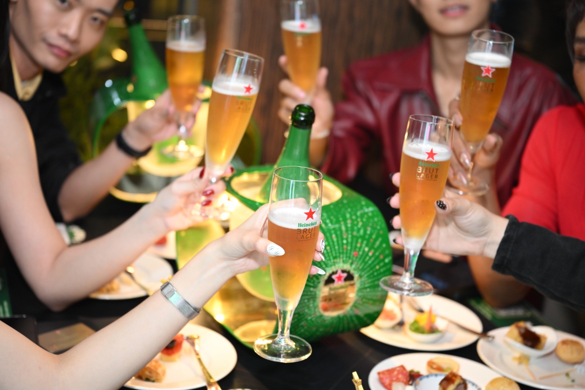 Heineken ra mắt Tuyết tác bia sủi độc bản Heineken Brut Lager - Ảnh 3.