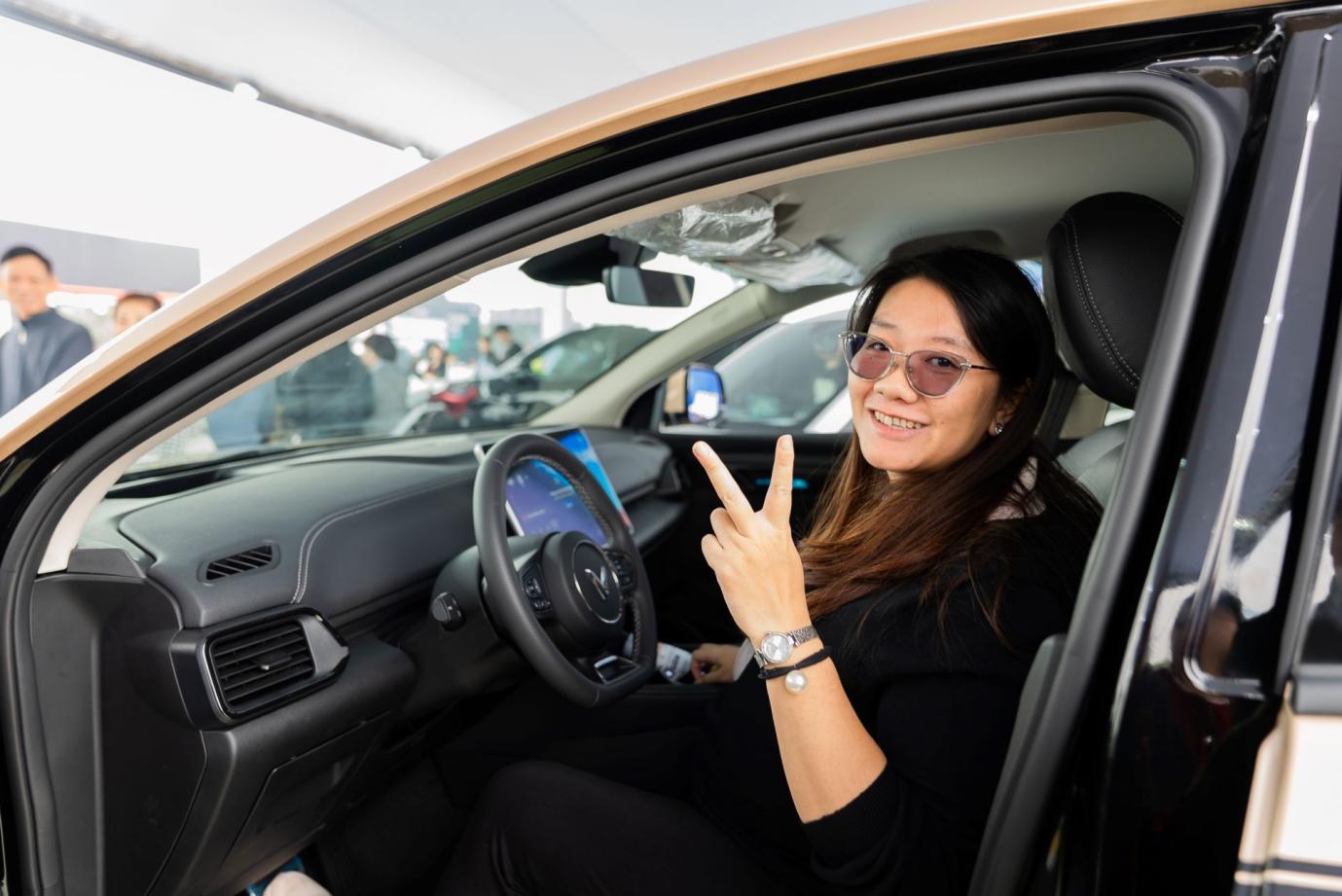 VinFast ghi dấu ấn di chuyển xanh tại Vietnam Mobility Show 2025- Ảnh 1.