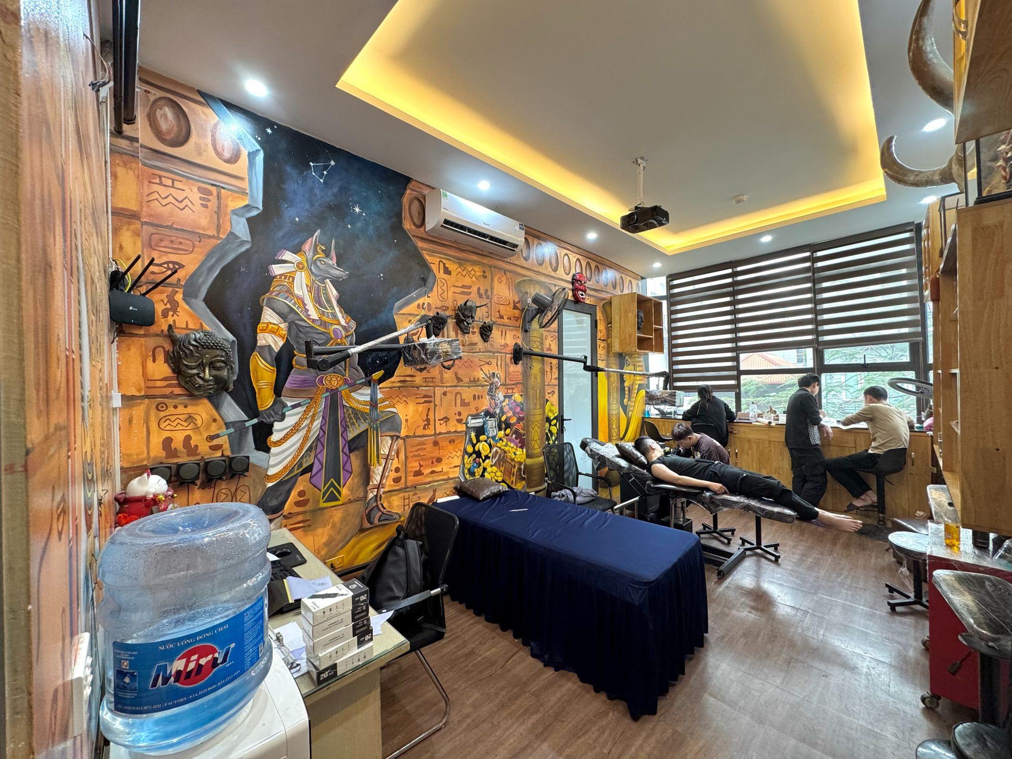 Rio Tattoo Studio và hành trình định hình một không gian xăm hình nghiêm túc - Ảnh 2.