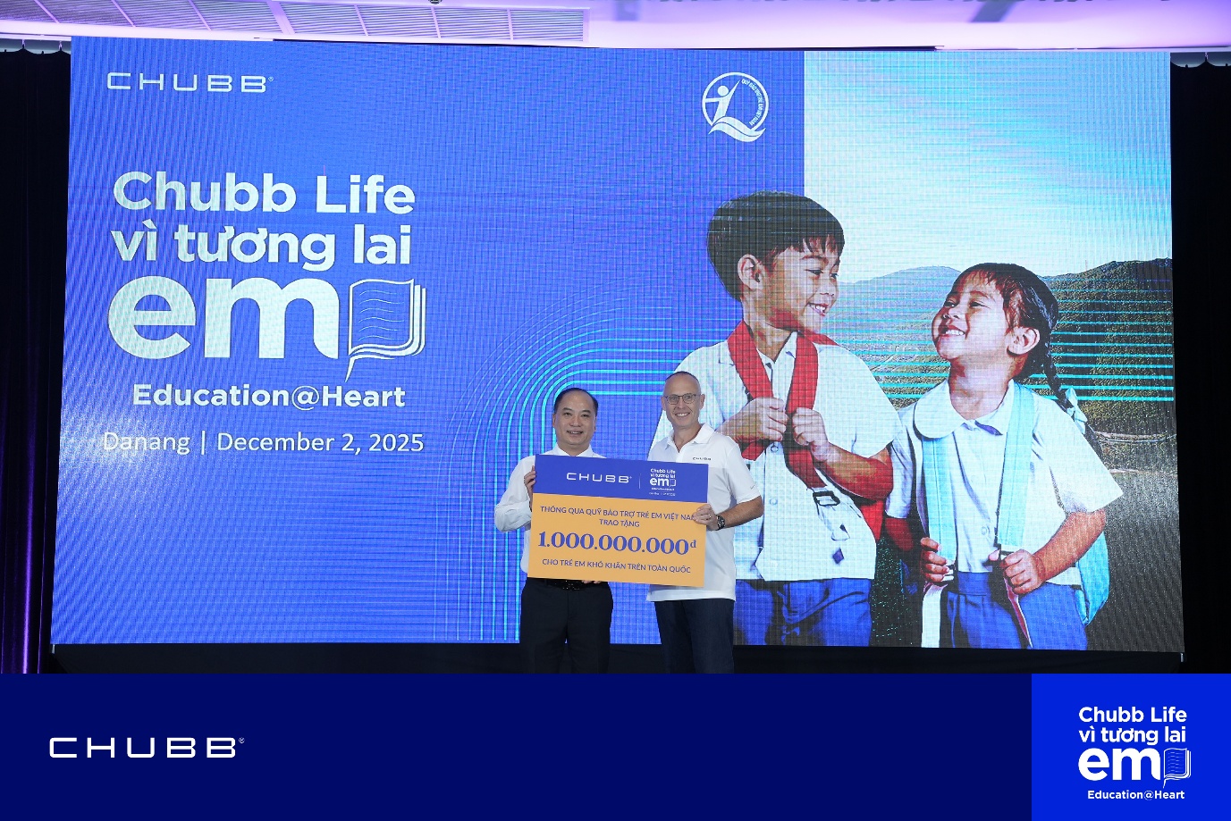 “Chubb Life – Vì Tương Lai Em” hỗ trợ trẻ em khó khăn vùng bão lũ- Ảnh 1. “Chubb Life – Vì Tương Lai Em” hỗ trợ trẻ em khó khăn vùng bão lũ- Ảnh 1.