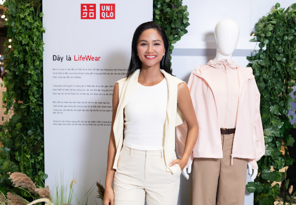 3 món đồ UNIQLO xứng đáng “xuống tiền nhất mùa Xuân Hè 2025: Bảng màu đa dạng lại chẳng lo lỗi mốt - Ảnh 7.