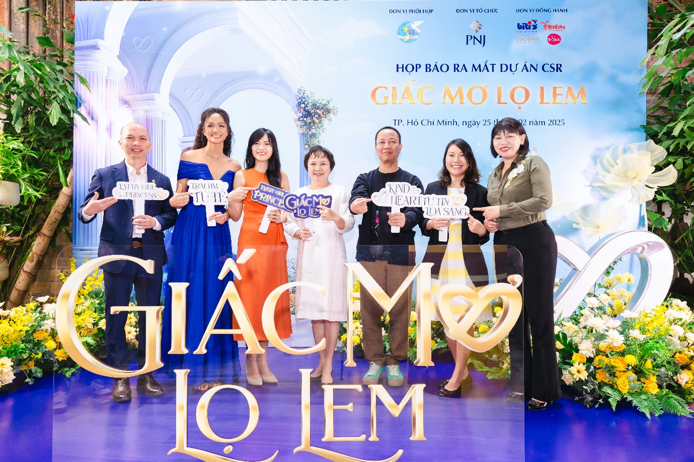 PNJ khởi động dự án CSR “Giấc mơ Lọ Lem”- Ảnh 3.