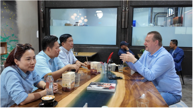 Love World - Xây dựng dấu ấn doanh nghiệp "Bản sắc dân tộc khát vọng toàn cầu"- Ảnh 2. Love World - Xây dựng dấu ấn doanh nghiệp "Bản sắc dân tộc khát vọng toàn cầu"- Ảnh 2.