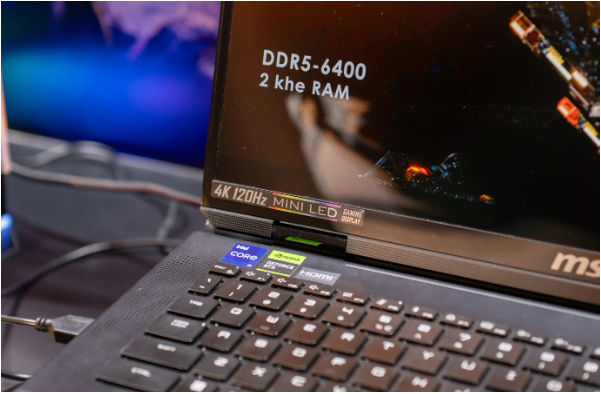 MSI tự hào tiên phong ra mắt dòng laptop mới trang bị RTX 50 series tại Việt Nam - Ảnh 3. MSI tự hào tiên phong ra mắt dòng laptop mới trang bị RTX 50 series tại Việt Nam - Ảnh 3.