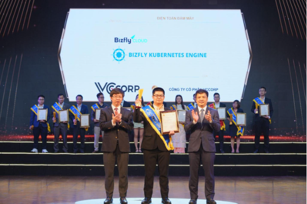 Bộ ba giải pháp Bizfly Cloud Server, Bizfly CDN, Bizfly Kubernetes Engine được vinh danh tại lễ trao giải Sao Khuê 2025 - Ảnh 3. Bộ ba giải pháp Bizfly Cloud Server, Bizfly CDN, Bizfly Kubernetes Engine được vinh danh tại lễ trao giải Sao Khuê 2025 - Ảnh 3.
