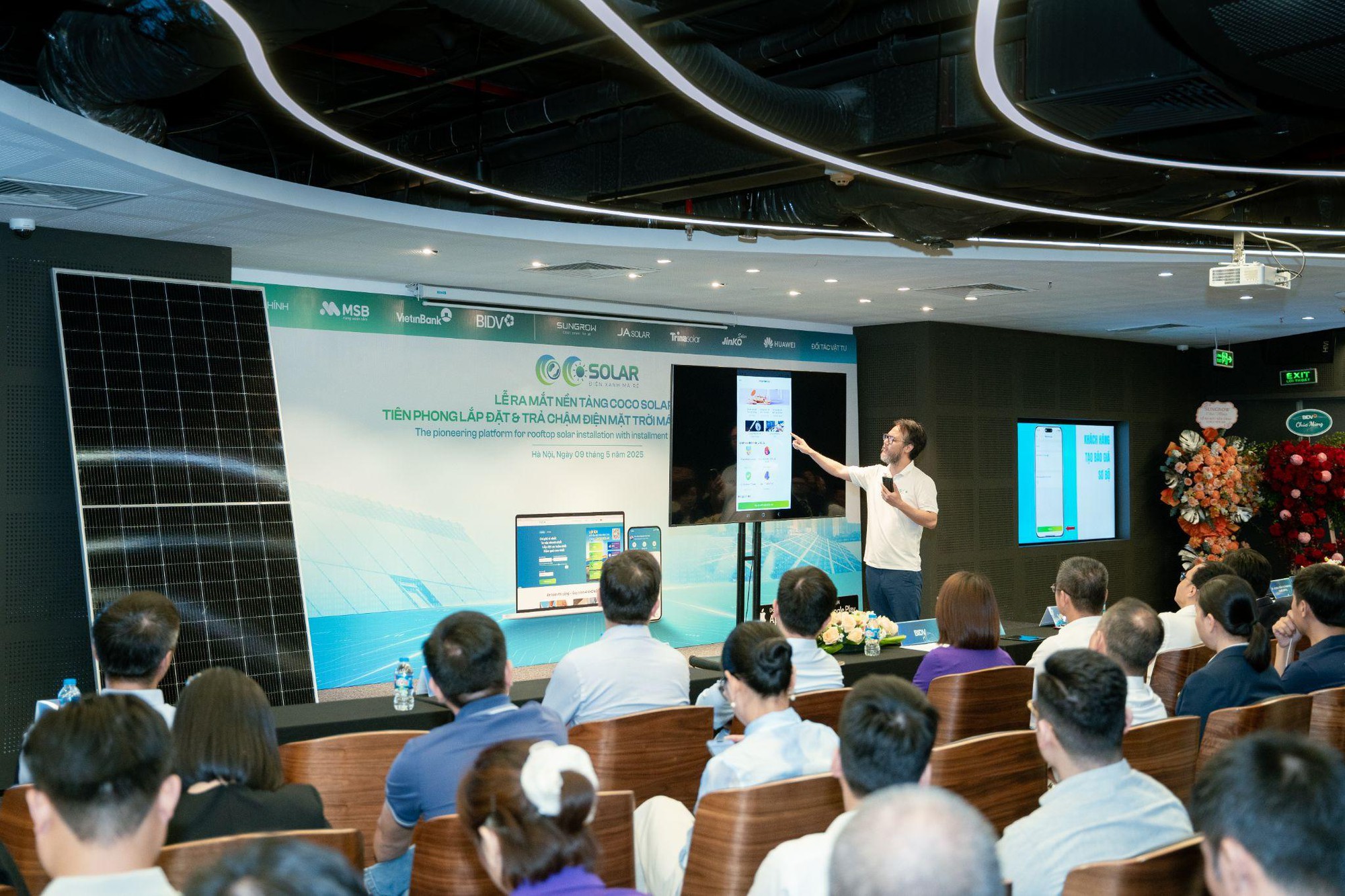 CoCo Solar ra mắt nền tảng cung cấp dịch vụ lắp đặt và trả chậm điện mặt trời- Ảnh 2. CoCo Solar ra mắt nền tảng cung cấp dịch vụ lắp đặt và trả chậm điện mặt trời- Ảnh 2.