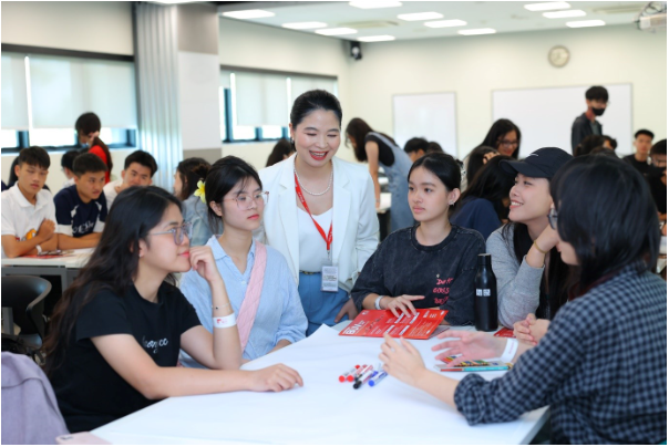 Lọt top 10 thế giới về người dùng mạng xã hội: Việt Nam đang là sân chơi lớn cho marketer kỹ thuật số - Ảnh 1. Lọt top 10 thế giới về người dùng mạng xã hội: Việt Nam đang là sân chơi lớn cho marketer kỹ thuật số - Ảnh 1.