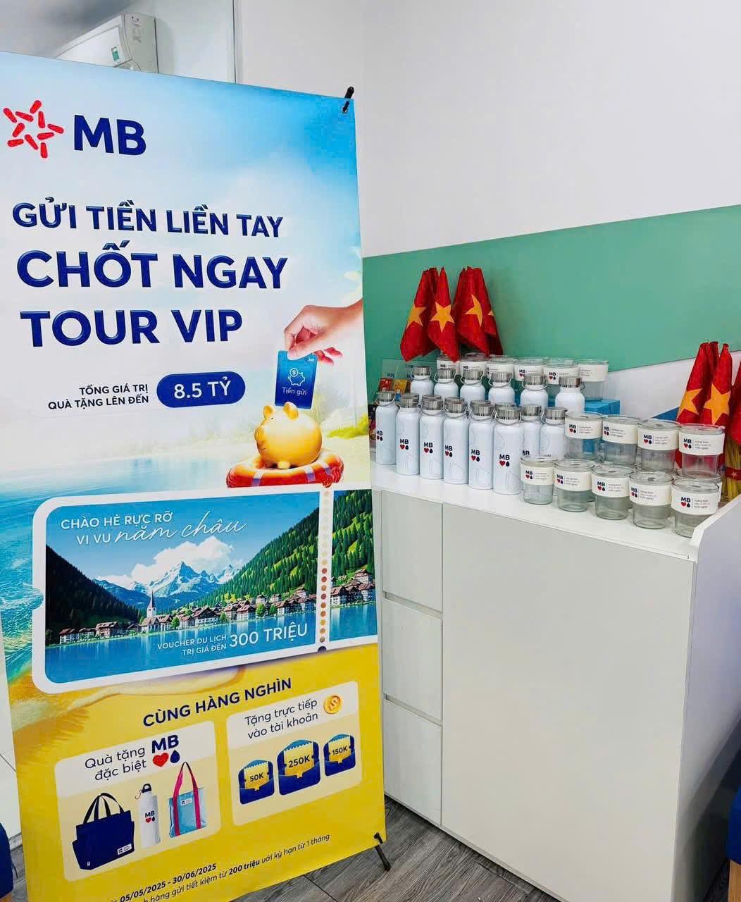 Tận hưởng hè hay giữ vững tài chính – Đâu là ưu tiên?- Ảnh 2. Tận hưởng hè hay giữ vững tài chính – Đâu là ưu tiên?- Ảnh 2.