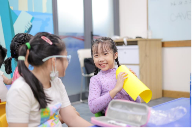 Khơi dậy trí tò mò – Bí quyết giúp trẻ chinh phục tiếng Anh hiệu quả - Ảnh 1. Khơi dậy trí tò mò – Bí quyết giúp trẻ chinh phục tiếng Anh hiệu quả - Ảnh 1.