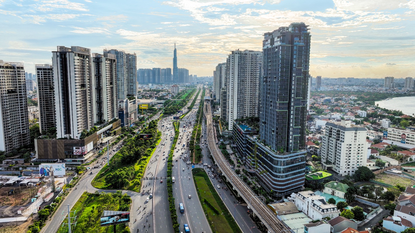 Vì sao căn hộ khu Đông TP HCM được chuộng dù giá liên tục tăng? - Ảnh 1. Vì sao căn hộ khu Đông TP HCM được chuộng dù giá liên tục tăng? - Ảnh 1.