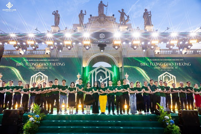 Sự kiện Kick off Vinhomes Golden City – Chiến binh hội tụ, chinh phục đỉnh cao- Ảnh 1. Sự kiện Kick off Vinhomes Golden City – Chiến binh hội tụ, chinh phục đỉnh cao- Ảnh 1.