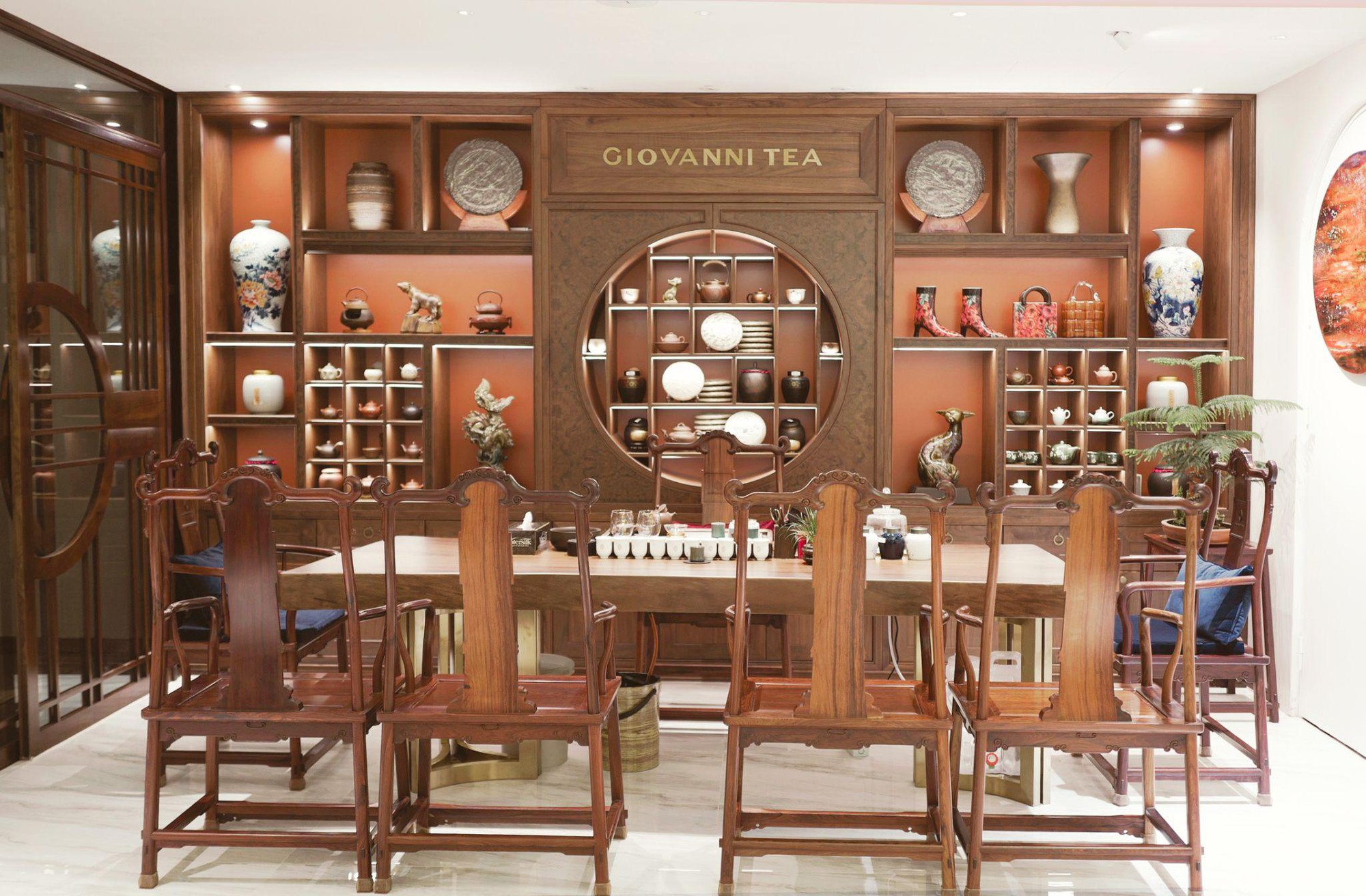 Giovanni Flagship Store: Biểu tượng thanh lịch vượt thời gian và phong cách sống cao cấp- Ảnh 6. Giovanni Flagship Store: Biểu tượng thanh lịch vượt thời gian và phong cách sống cao cấp- Ảnh 6.