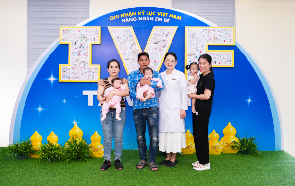Ngày hội quy tụ nhiều em bé thụ tinh ống nghiệm nhất tại Việt Nam - Ảnh 1. Ngày hội quy tụ nhiều em bé thụ tinh ống nghiệm nhất tại Việt Nam - Ảnh 1.