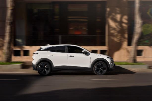 Vì sao VinFast VF 6 là mẫu xe hàng đầu phân khúc B-SUV?- Ảnh 1. Vì sao VinFast VF 6 là mẫu xe hàng đầu phân khúc B-SUV?- Ảnh 1.
