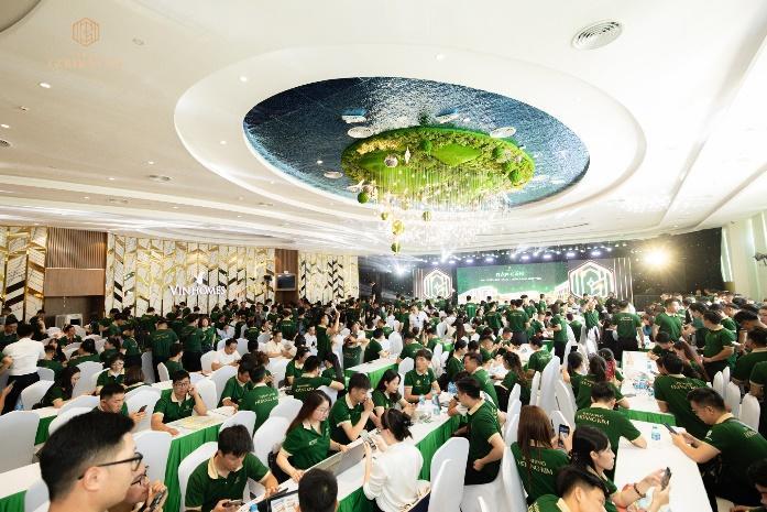 Diamond Land ghi nhận sức mua tích cực tại sự kiện Ráp Căn Vinhomes Golden City- Ảnh 1. Diamond Land ghi nhận sức mua tích cực tại sự kiện Ráp Căn Vinhomes Golden City- Ảnh 1.