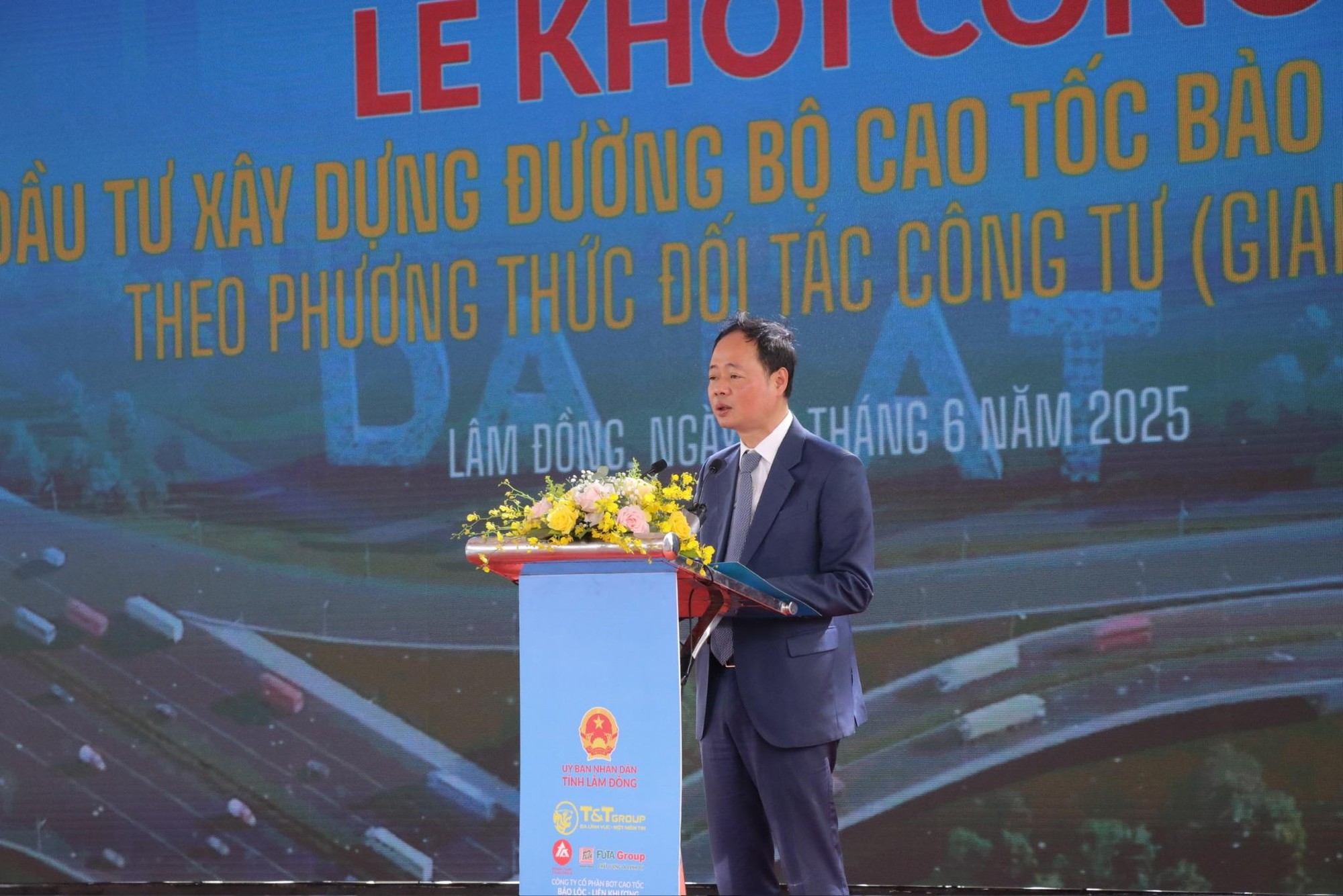 Khởi công dự án cao tốc Bảo Lộc – Liên Khương tổng vốn đầu tư trên 17.700 tỷ đồng- Ảnh 2. Khởi công dự án cao tốc Bảo Lộc – Liên Khương tổng vốn đầu tư trên 17.700 tỷ đồng- Ảnh 2.