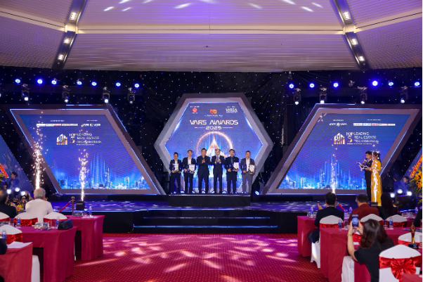 iHouzz được vinh danh Top 5 thương hiệu công nghệ BĐS dẫn đầu Việt Nam- Ảnh 2.