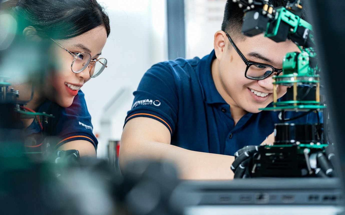 Kỹ sư Hệ thống Cơ điện tử thông minh: Hướng đi “chiến lược” cho người trẻ thời 4.0